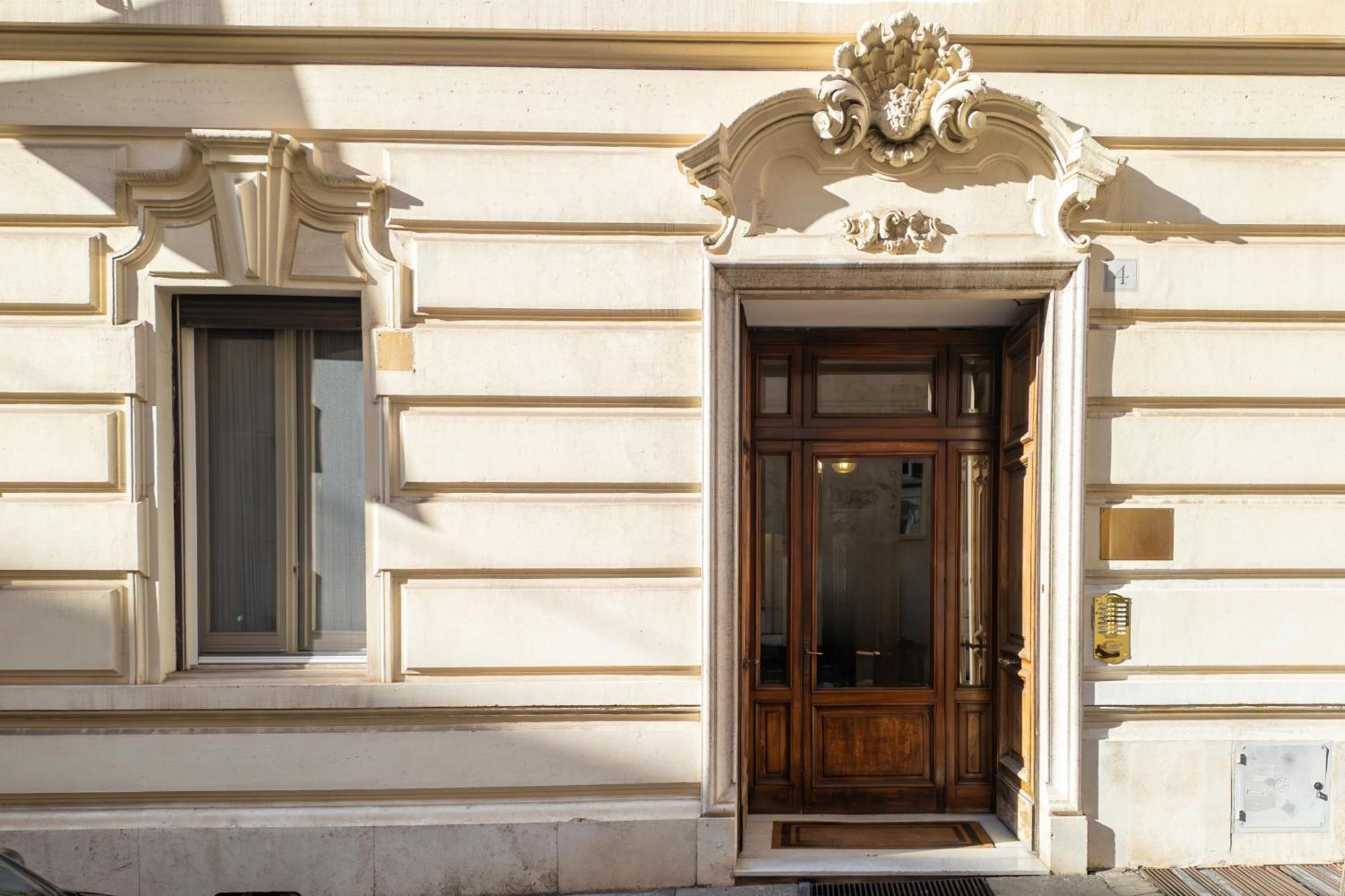 C3 Top Class Apartment, 2 Camere Da Letto, 2 Bagni, Giardino Distante 15 Minuti A Piedi Da Fontana Di Trevi Рим Экстерьер фото